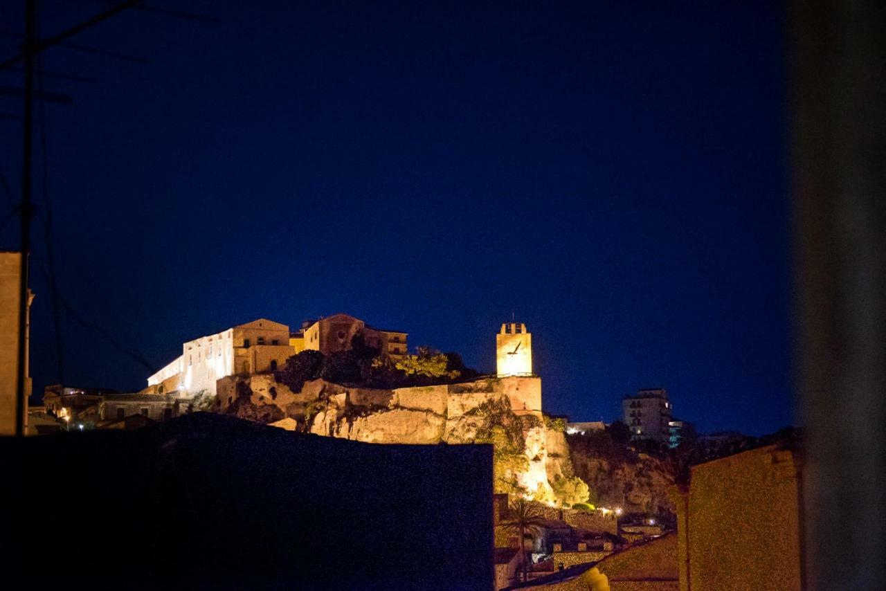 Domus Sbircio Modica Daire Dış mekan fotoğraf